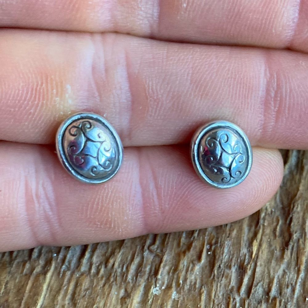 BRIGHTON vintage silver egg shaped etched mini post earrings‎